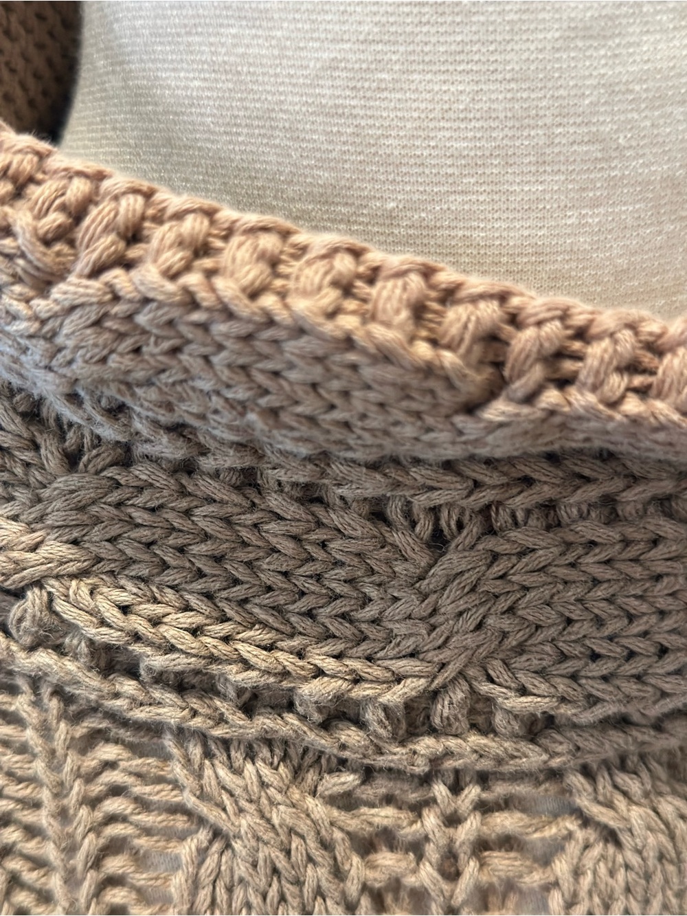 Tarazzia Design Group Cable Knit Cowl Neck Sweater Taupe Ramie Cotton M - Picture 3 of 9